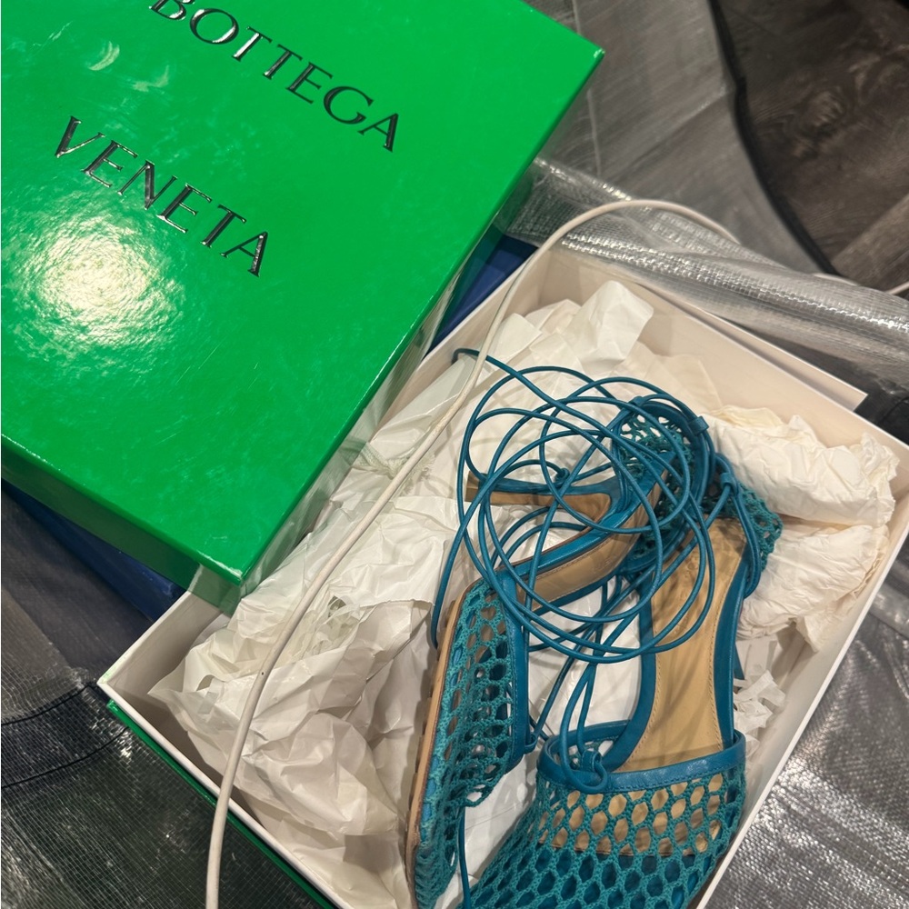 Bottega Veneta Teal Mesh Lace-Up Shoes